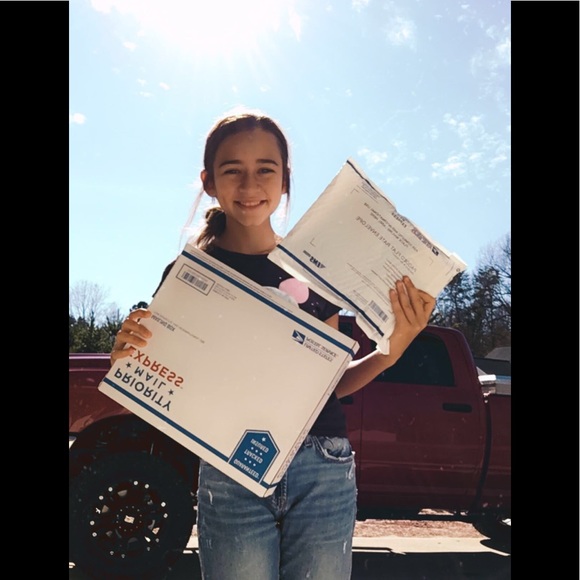 Meet your Posher, Bethany - Picture 7 of 8